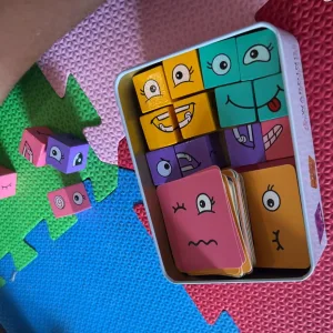 Recebido Jogo de Construção de Blocos de Quebra-cabeça de Expressão com Sino do cliente S****n.